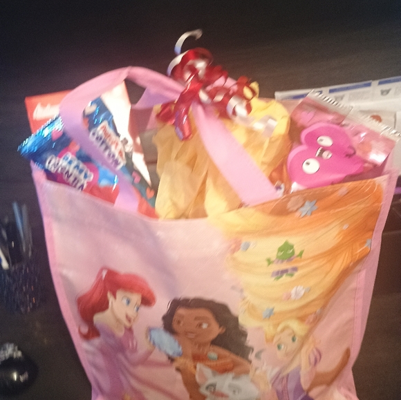 Disney Other - Valentine's Girls Disney Princess Valentine's Day Bag Filled With Goodies